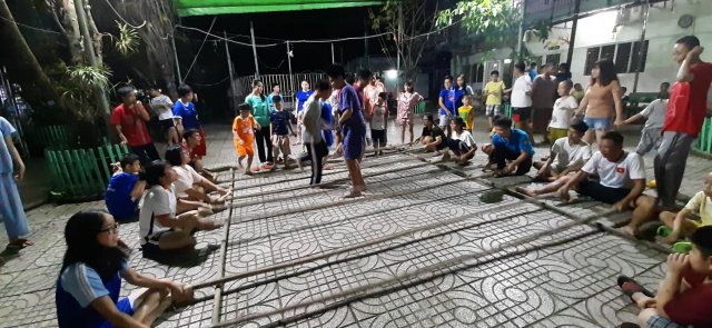 Không giới hạn 11